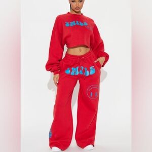 Smile 2 Pc Cropped Jogger Set